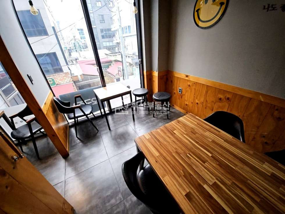 부산 연제구 연산동 주건축물제1동 부산상가임대, 시청소소길, 주점, 이자카야 추천 월세 매물번호 10417 사진 4