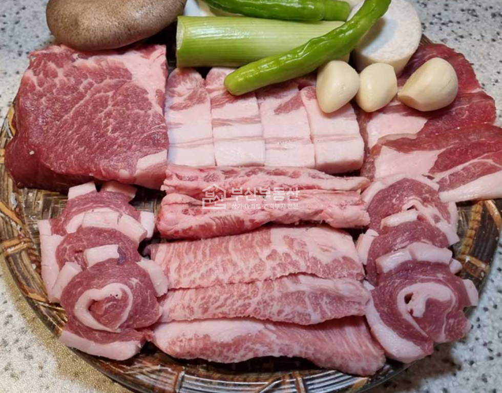 부산 연제구 연산동 부산시청상권, 고깃집, 요리주점, 음식점 추천 월세 매물번호 11086 사진 1