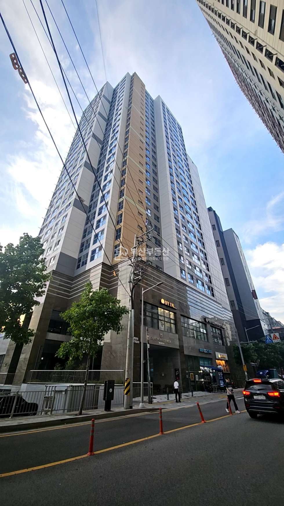 부산 연제구 연산동 부산시청 역세권사무실(주거겸용) 월세 매물번호 10648 사진 2