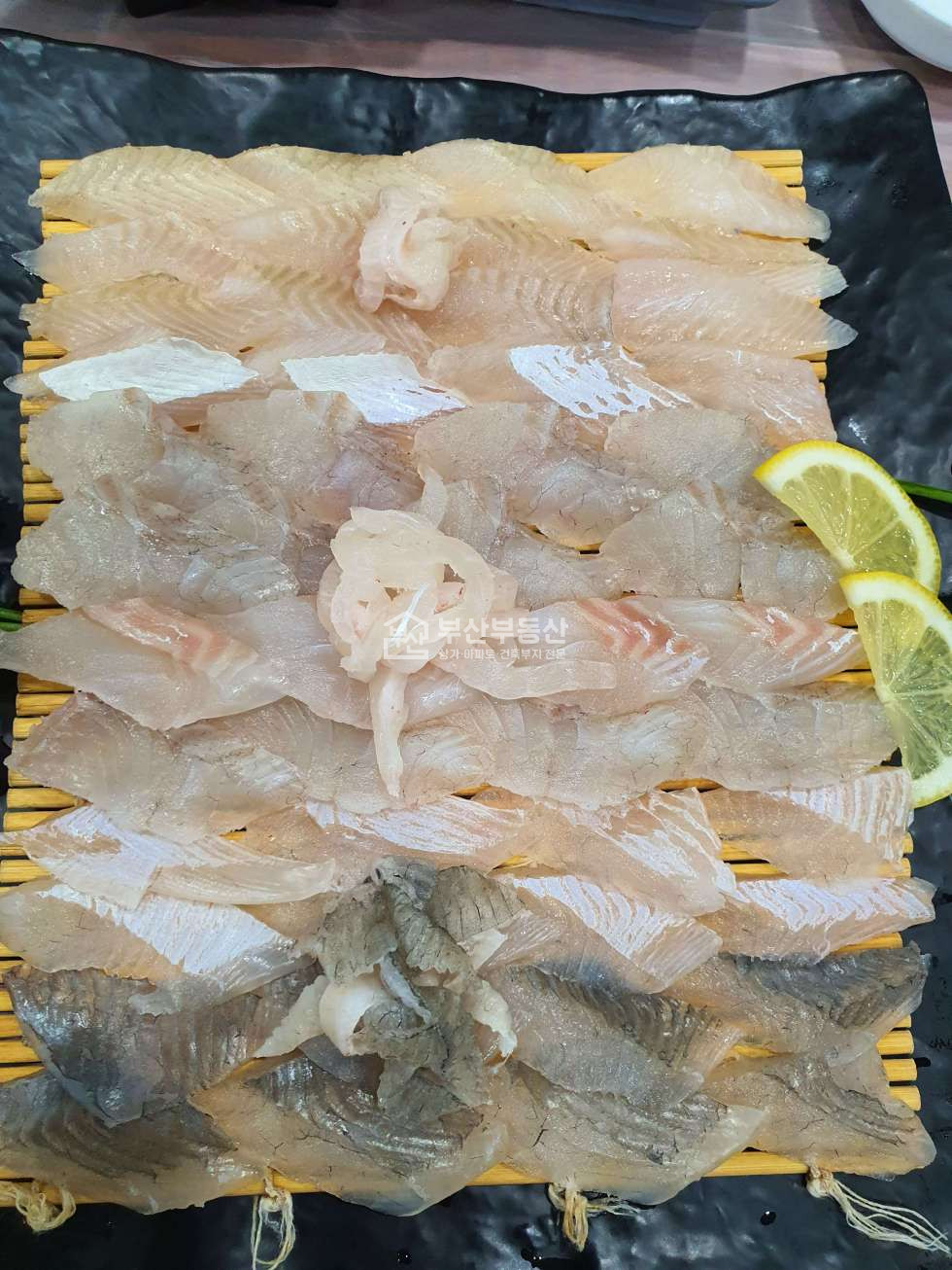부산 연제구 연산동 부산시청상권권, 시청소소길, 횟집추천 월세 매물번호 10646 사진 6